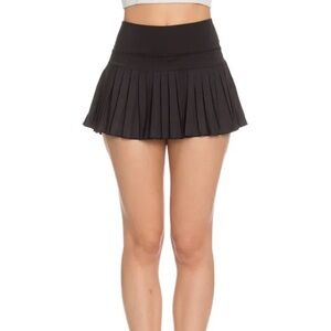 Gold hinge tennis skirt